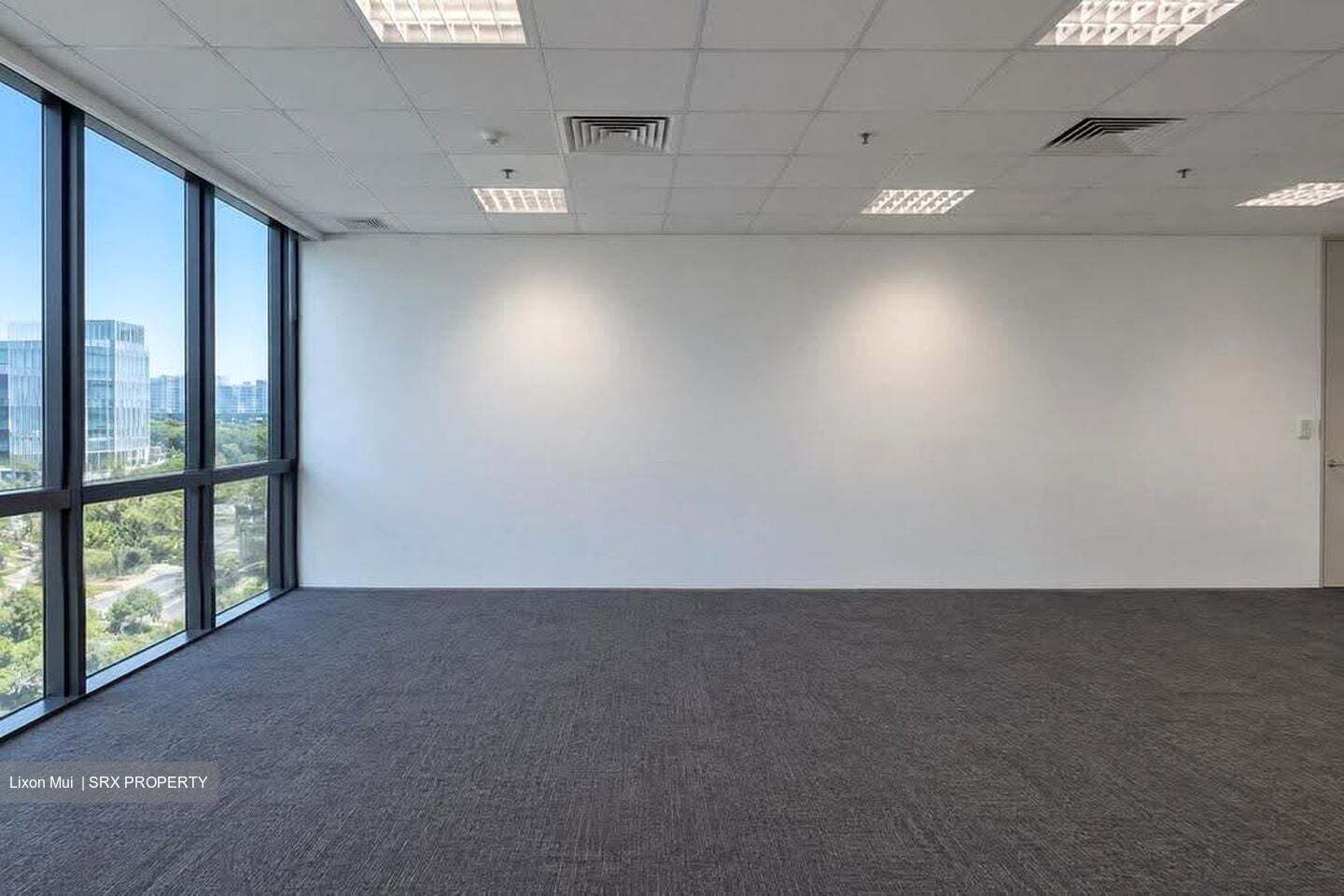 Woods Square (D25), Office #616388631